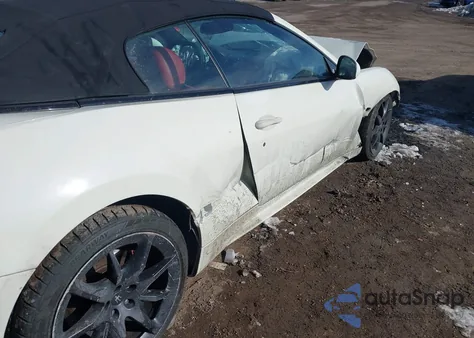 2013 Maserati Granturismo Sport z USA, uszkodzony, nr VIN ZAM45VMA3D0068586